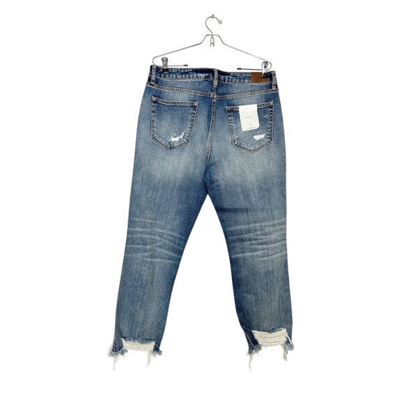 Hidden Zoey Mom Fit Crop Distressed Jeans in Med Wash - Sz 31 - NWT - Picture 2 of 6